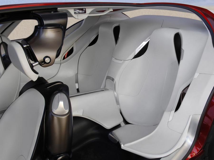  Citroen C-Metisse Concept 2006 года  (фото 4 из 130)